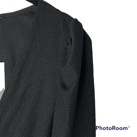 NWT New Look Womens Shirred Waist Wrap Top Size 8 Black Sold at ASOS Textured - Picture 5 of 8